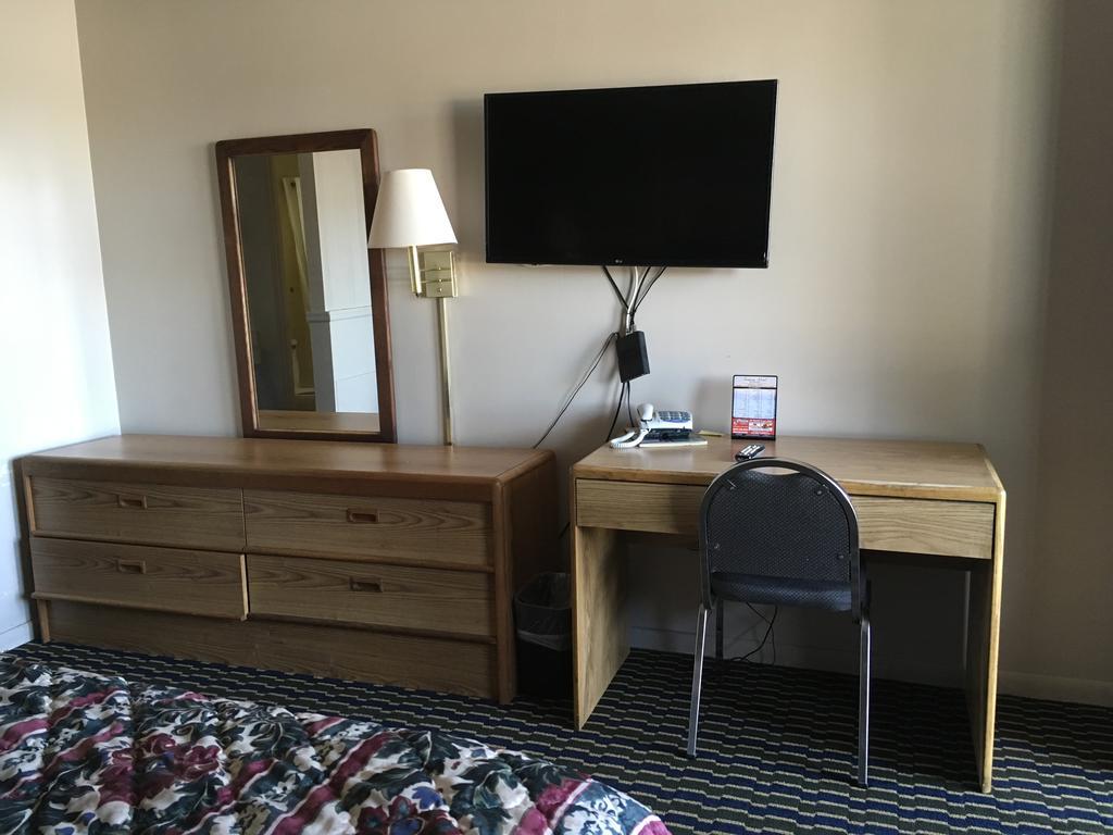 Seaway Motel Roosevelt Park Ngoại thất bức ảnh