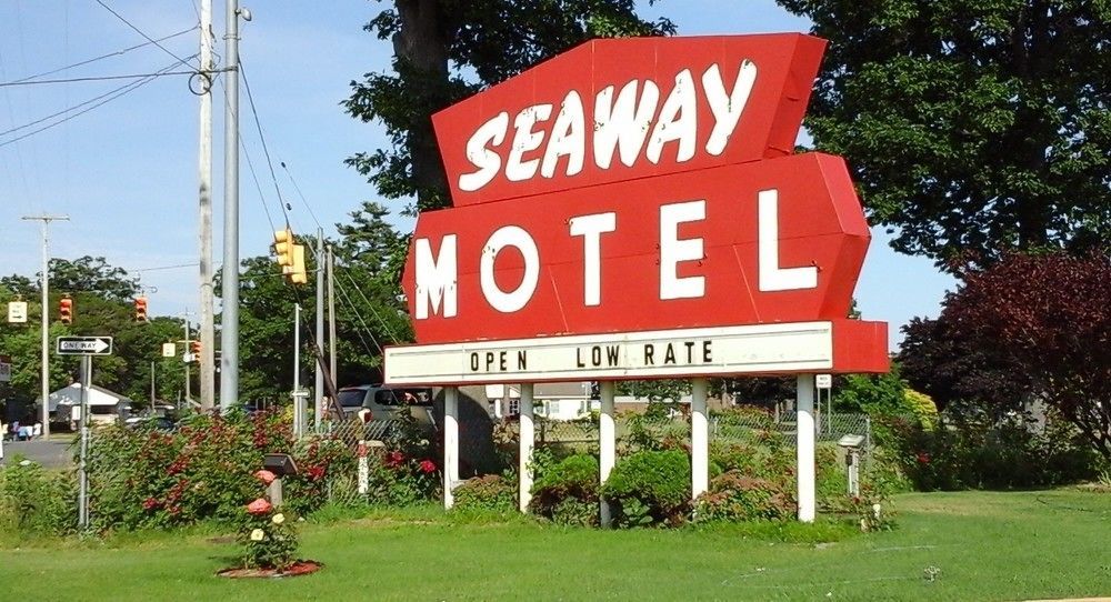 Seaway Motel Roosevelt Park Ngoại thất bức ảnh